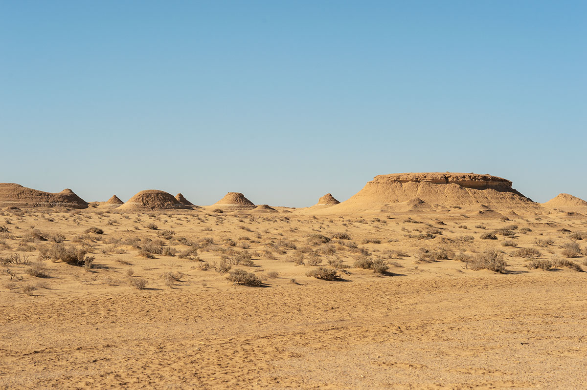 Paysage du Sahara sous le niveau de la mer